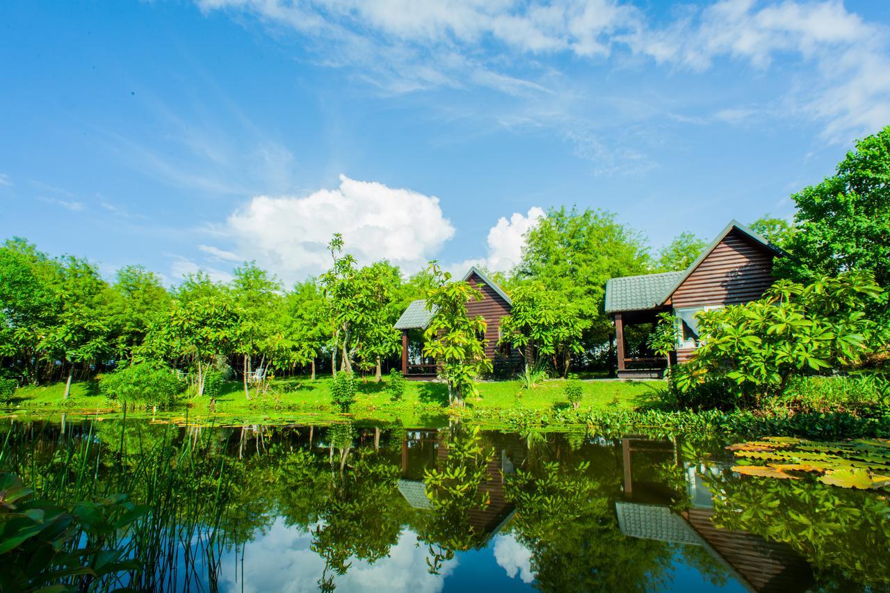Green Forest Villa Yilan Buitenkant foto